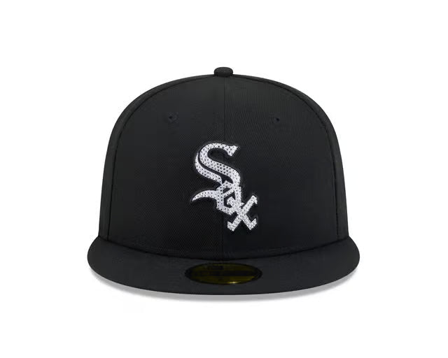 New Era Chicago White Sox Rhinestone 59FIFTY Fitted Hat - Black product image 1, provided for visual reference and product