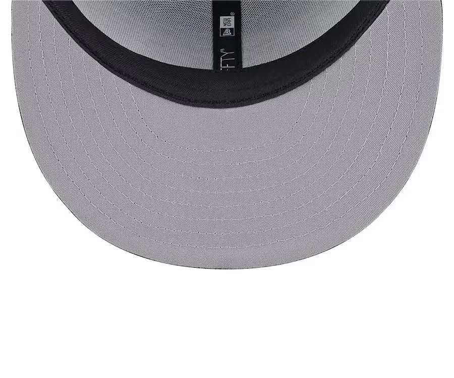 New Era Las Vegas Raiders 9FIFTY Trucker Snapback- Black/White product image 4, provided for visual reference and product