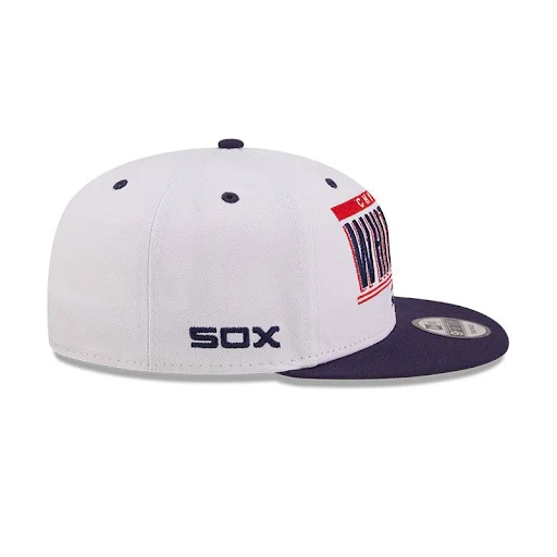 Chicago White Sox White Batterman Retro Title 9FIFTY Snap product image 3, provided for visual reference and product detail